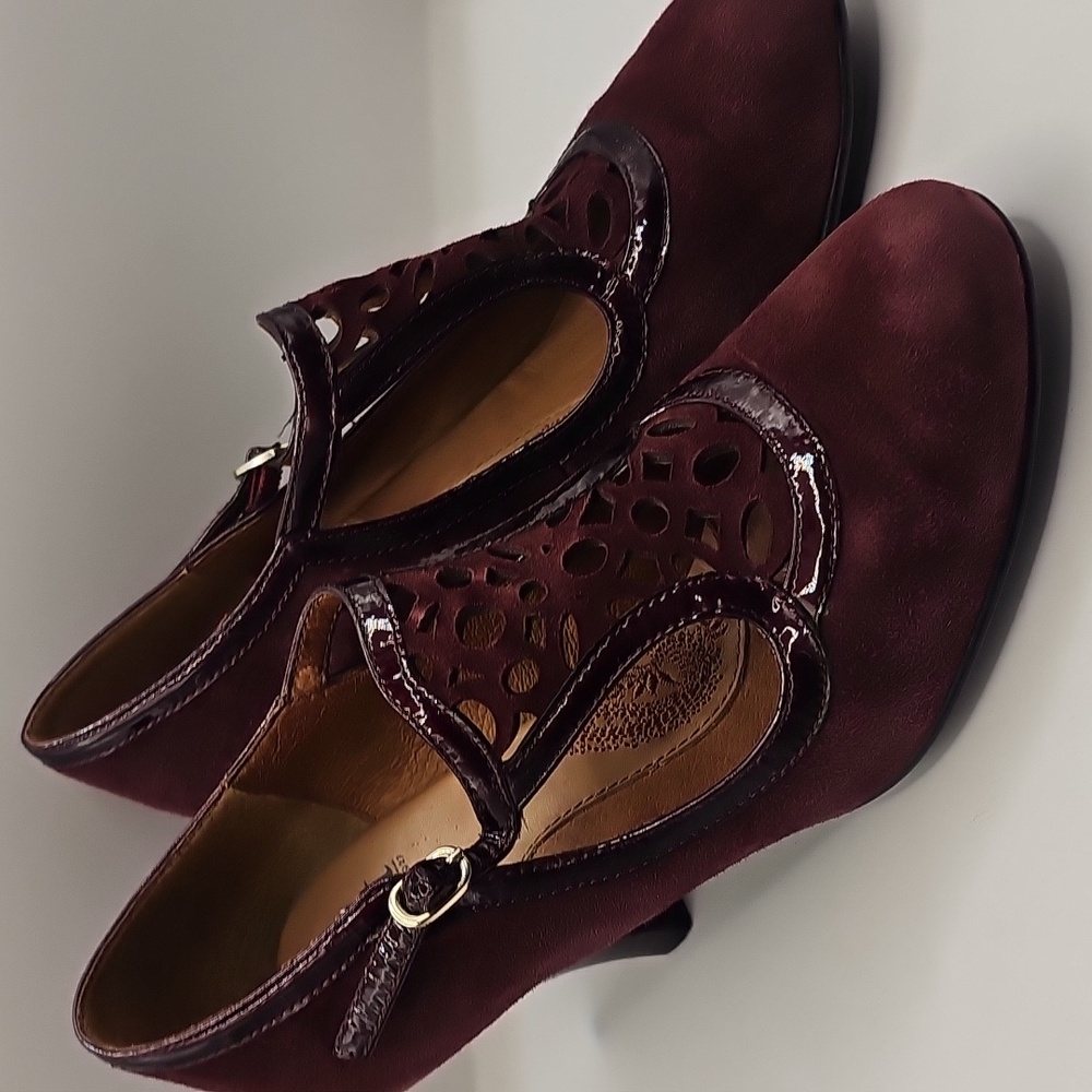 Sofft Mary Jane style heels Size 6 Womens.